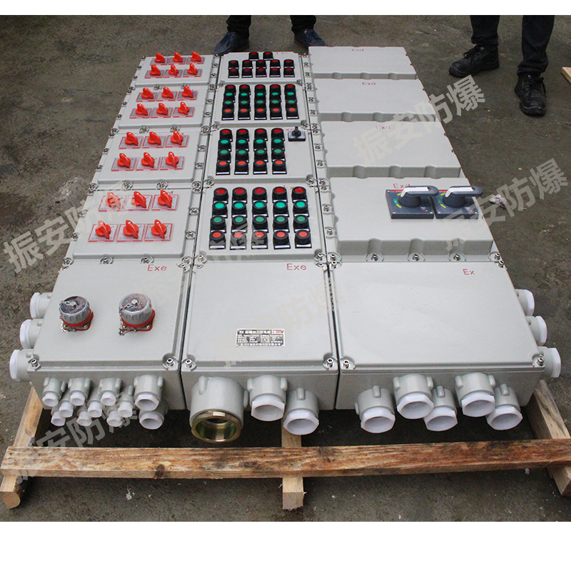 1586786734578327.jpeg 鋁合金防爆配電箱.jpg